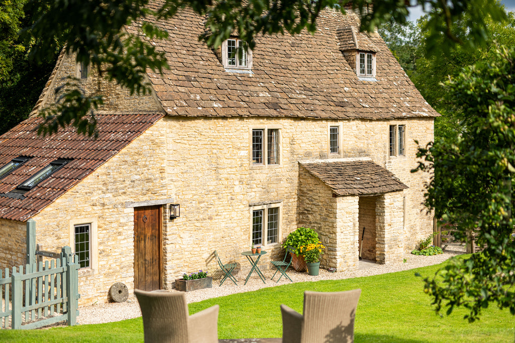 PROJECT | THE OLD POST OFFICE | COTSWOLDS