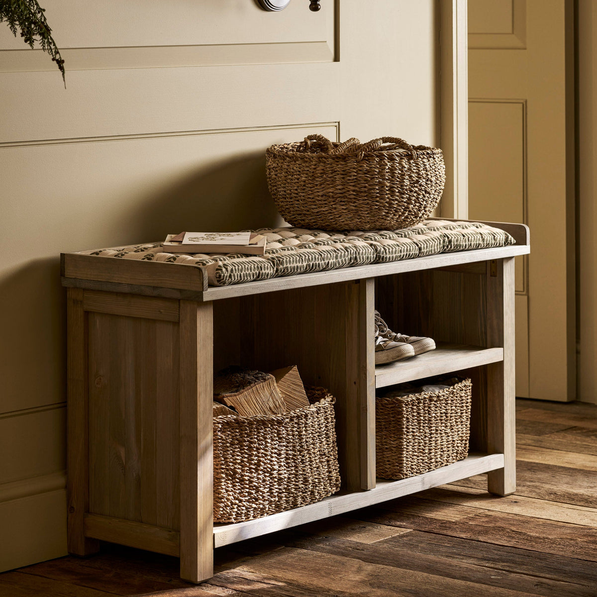 Fjall - Spruce Hallway Storage Bench