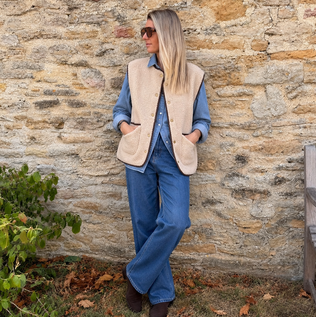 Abby Gilet By Chalk - Oat
