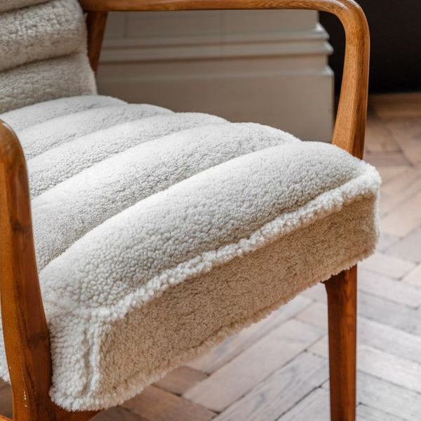 GRASMERE | SHEEPSKIN ARMCHAIR