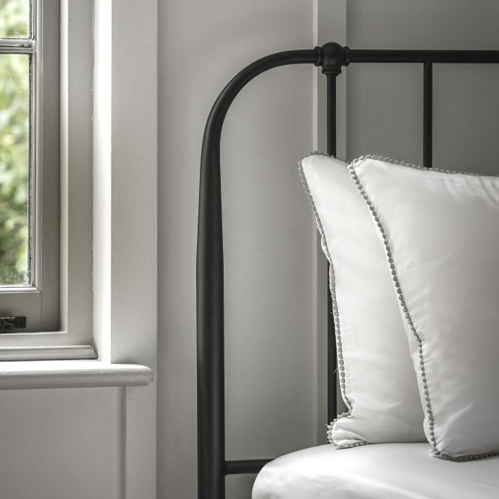 Antik - Single Bed - Black