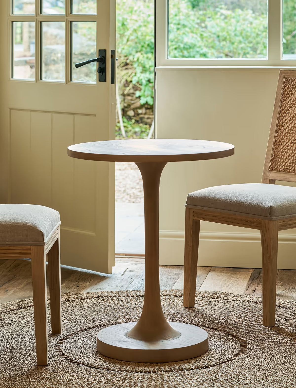Wellow - Bistro Dining Table