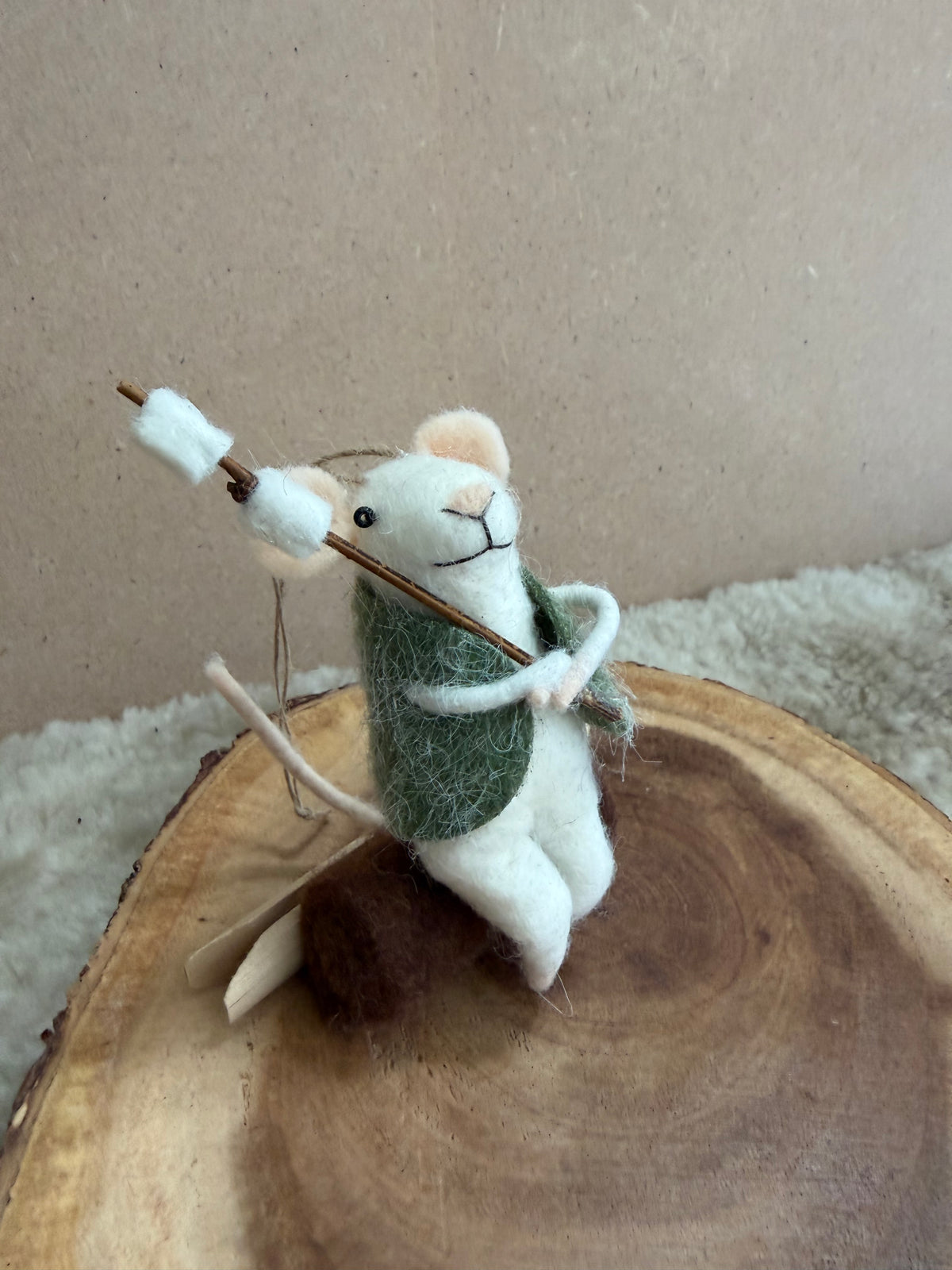 The Campfire Mouse - Felt Decoration