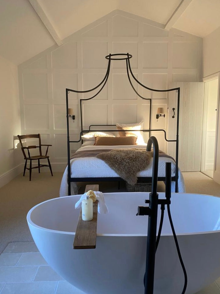 Mr Tod’s - King 5ft Canopy Bed