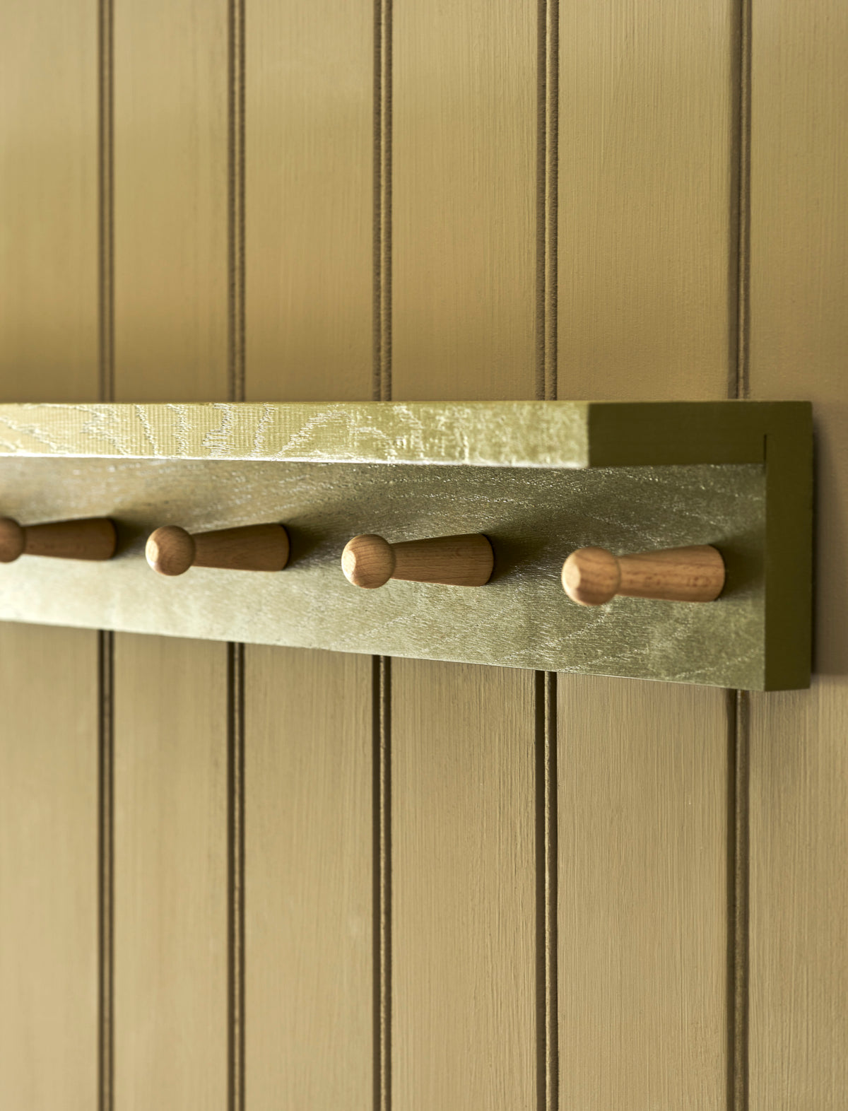Olive - 10 Peg Shelf