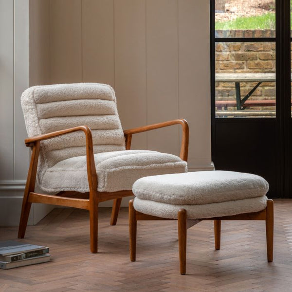 GRASMERE | SHEEPSKIN ARMCHAIR