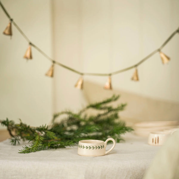 HAND PAINTED TEA LIGHT HOLDER | WREATH