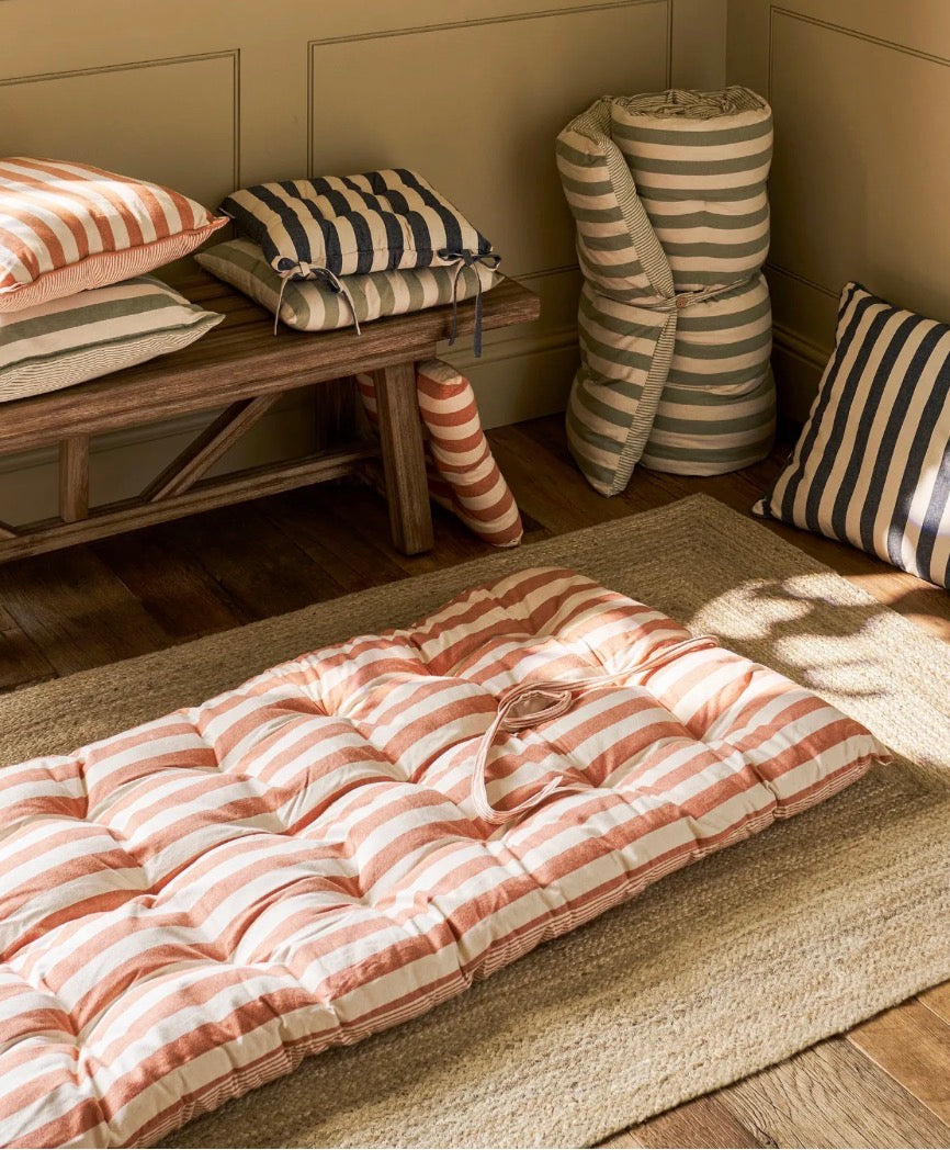 St Mawes - Roll Out Bed - Terracotta