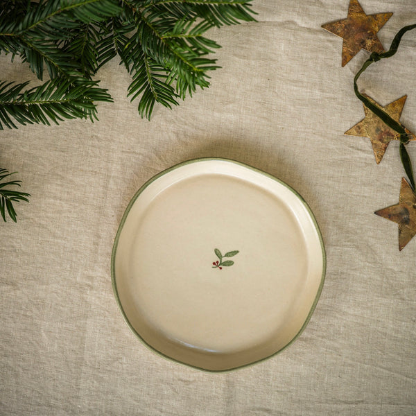HAND PAINTED SNACK PLATE | HOLLY