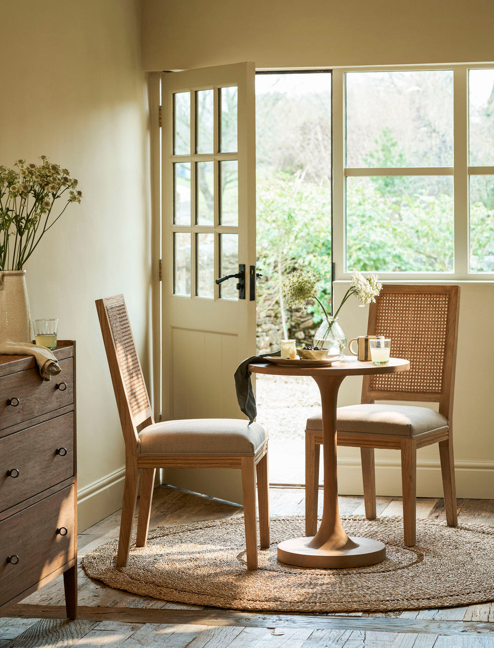 Wellow - Bistro Dining Table