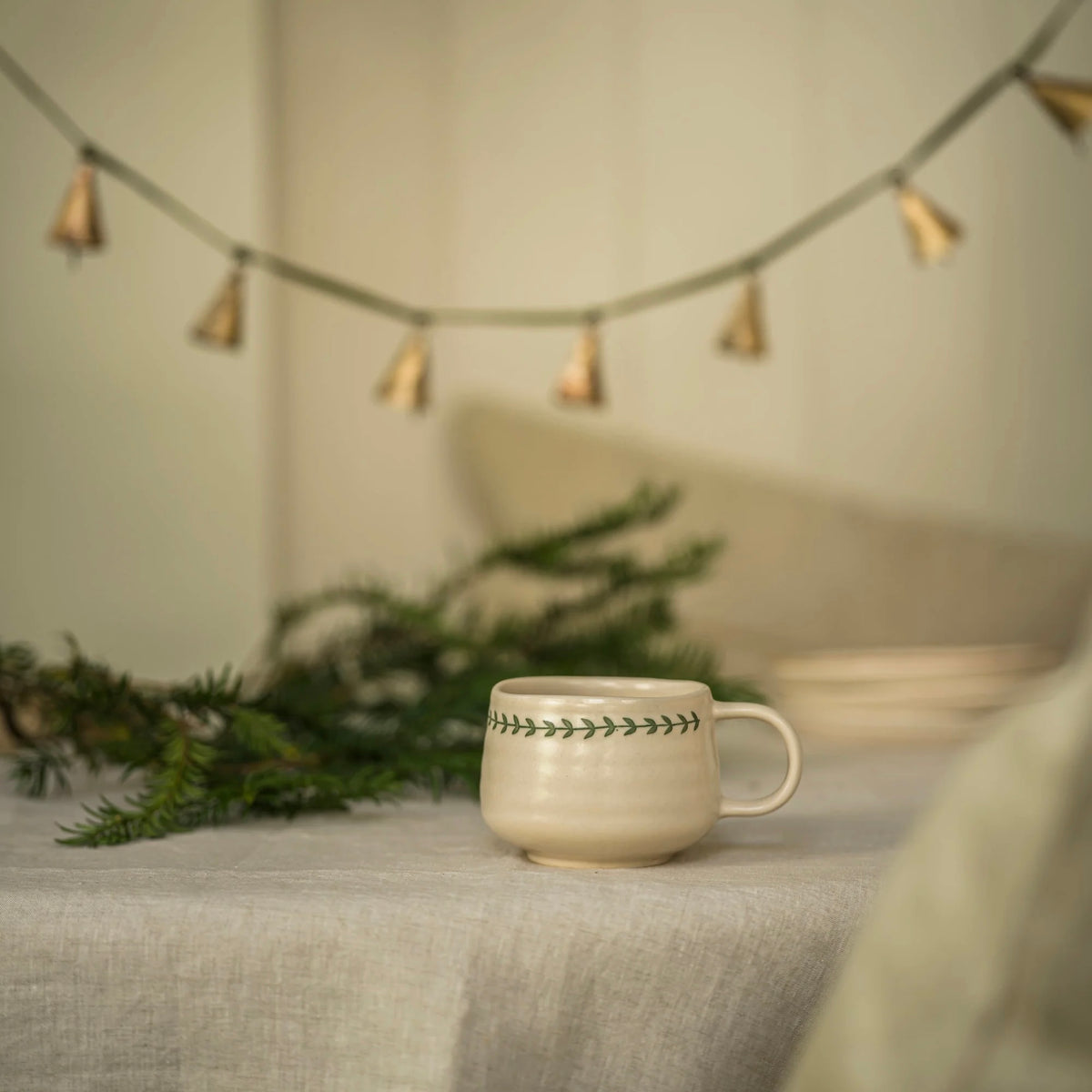 Hand Painted Mug - Wreath