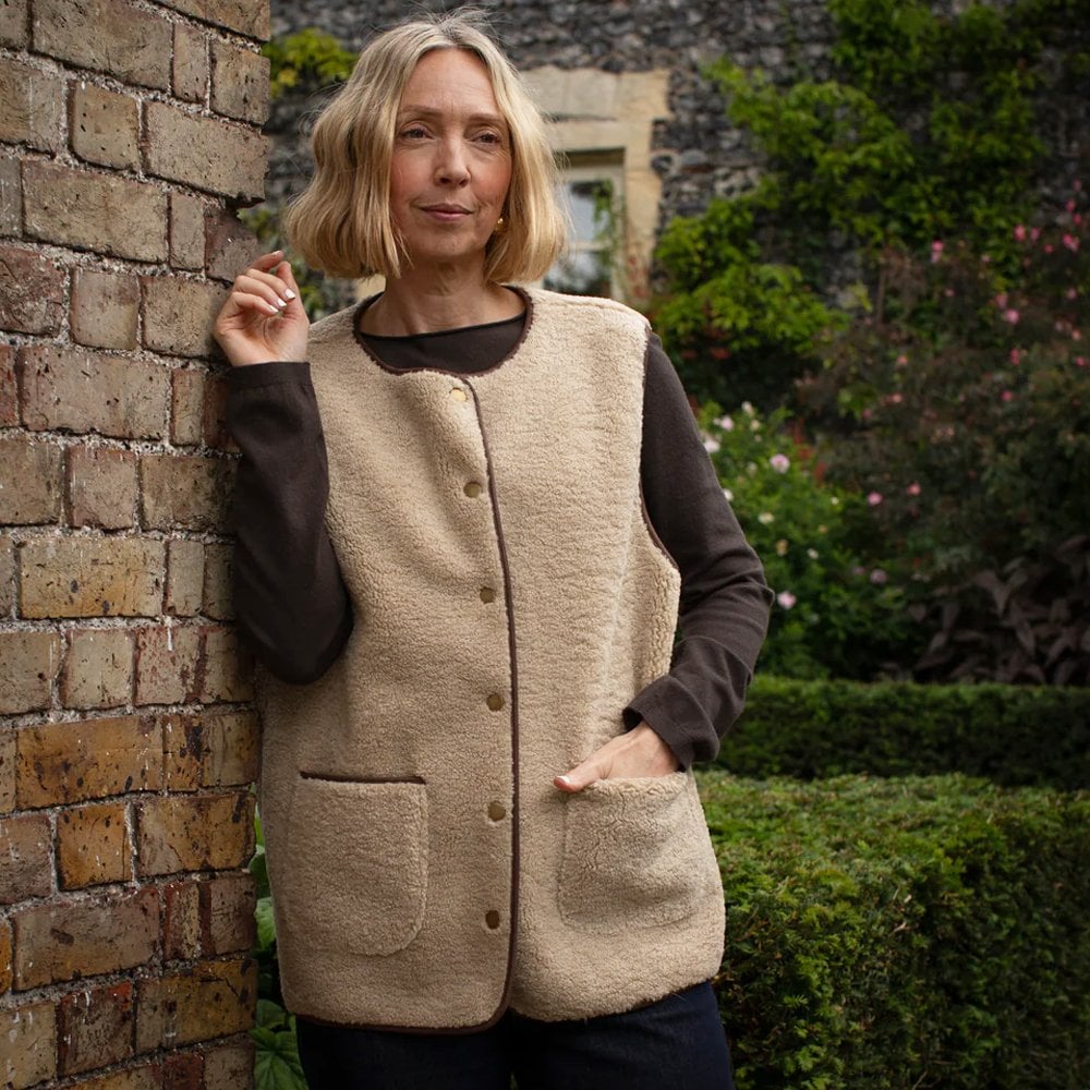 Abby Gilet By Chalk - Oat