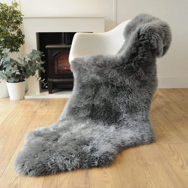 Ella - Longhaired Double Sheepskin - Light Grey