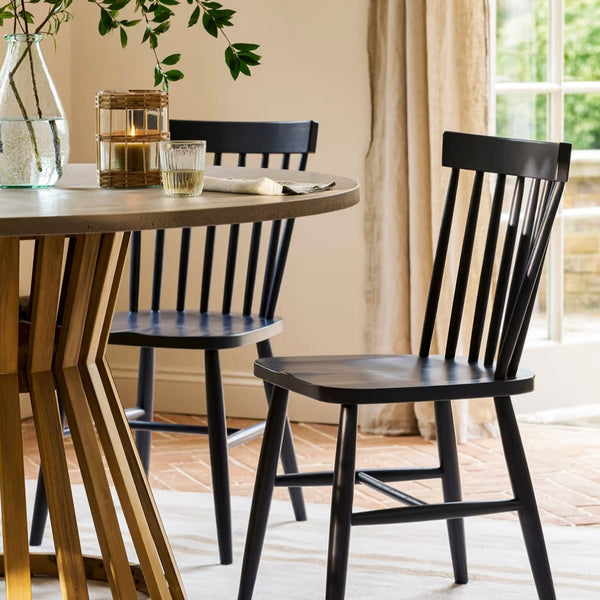 SPINDLE DINING CHAIR | CARBON