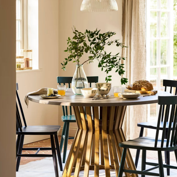 SPINDLE DINING CHAIR | CARBON