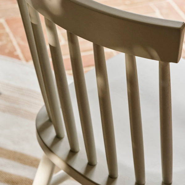SPINDLE DINING CHAIR | CHALK WHITE