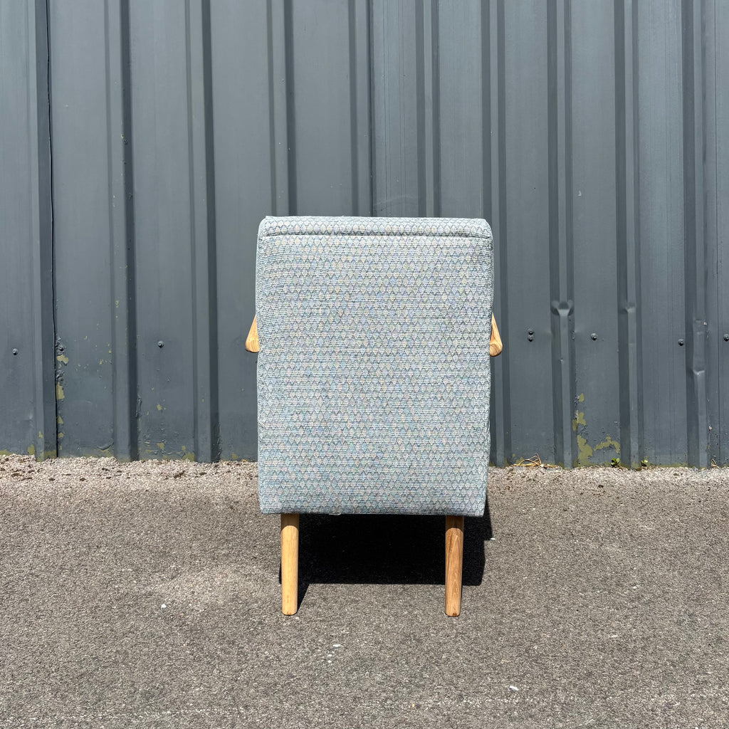 The Classic Scandi - Armchair - Geo-Blue