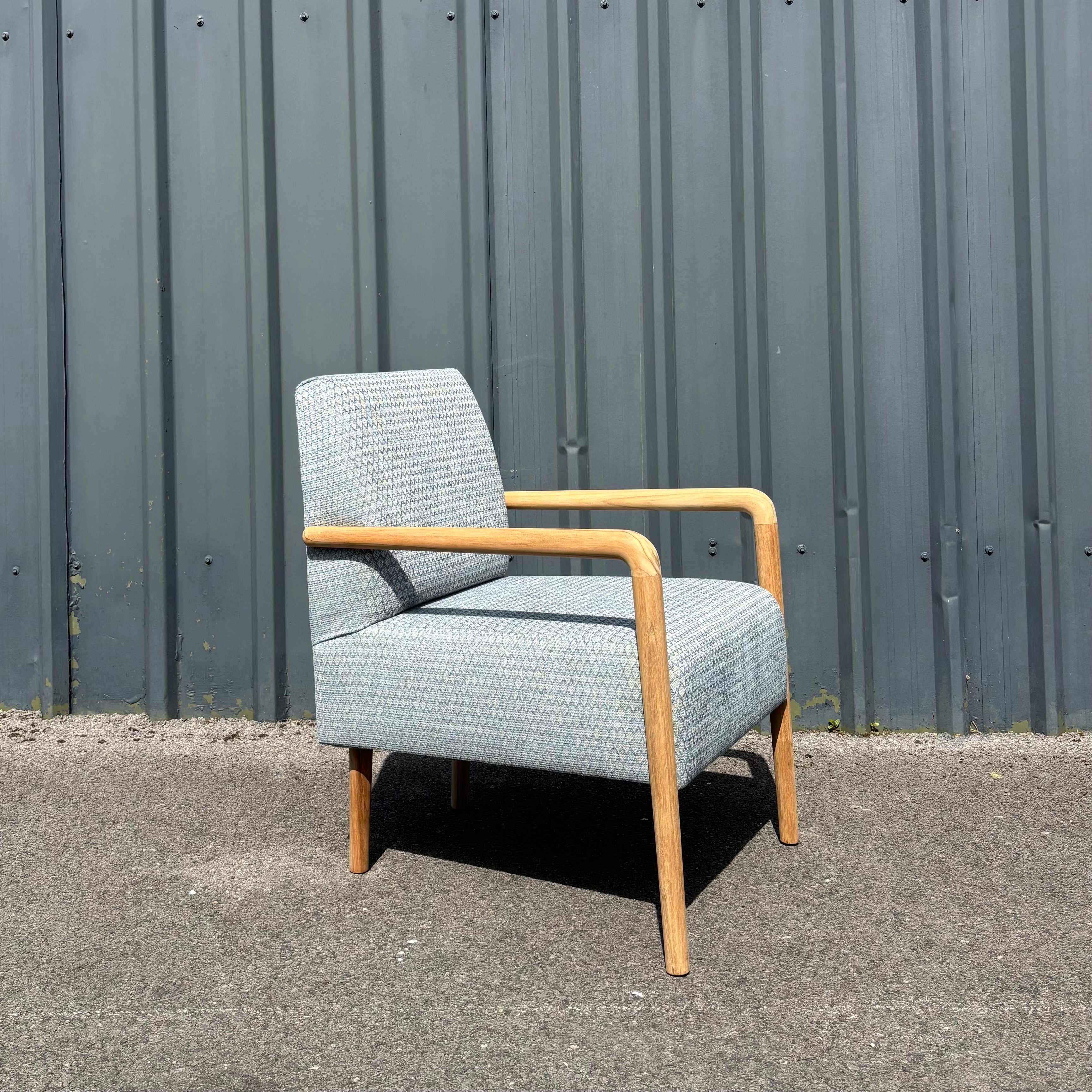 The Classic Scandi - Armchair - Geo-Blue