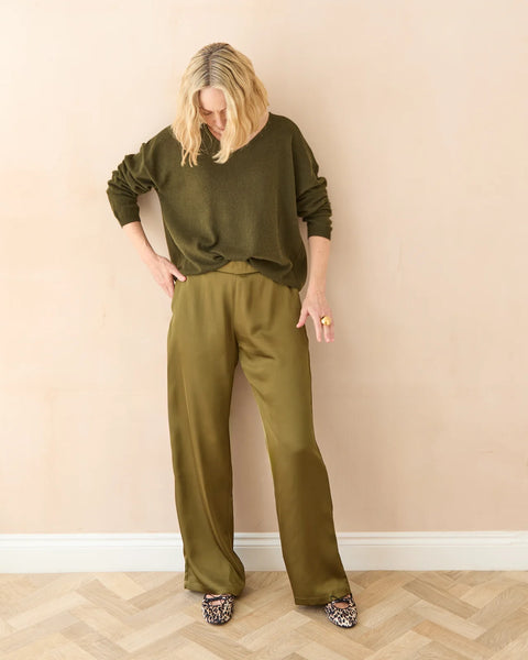 CHALK | EVIE TROUSER | OLIVE