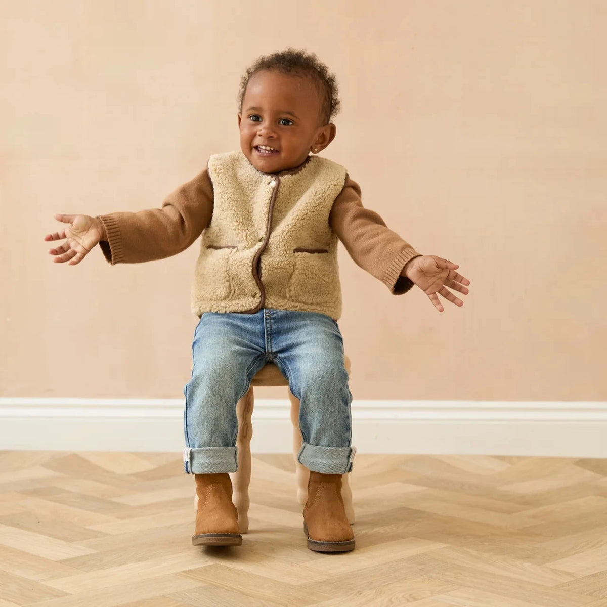 Mini Chalk - Lamby Gilet - Oat