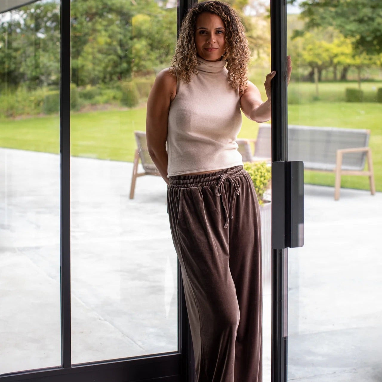 CHALK | TABBY PANT | TRUFFLE