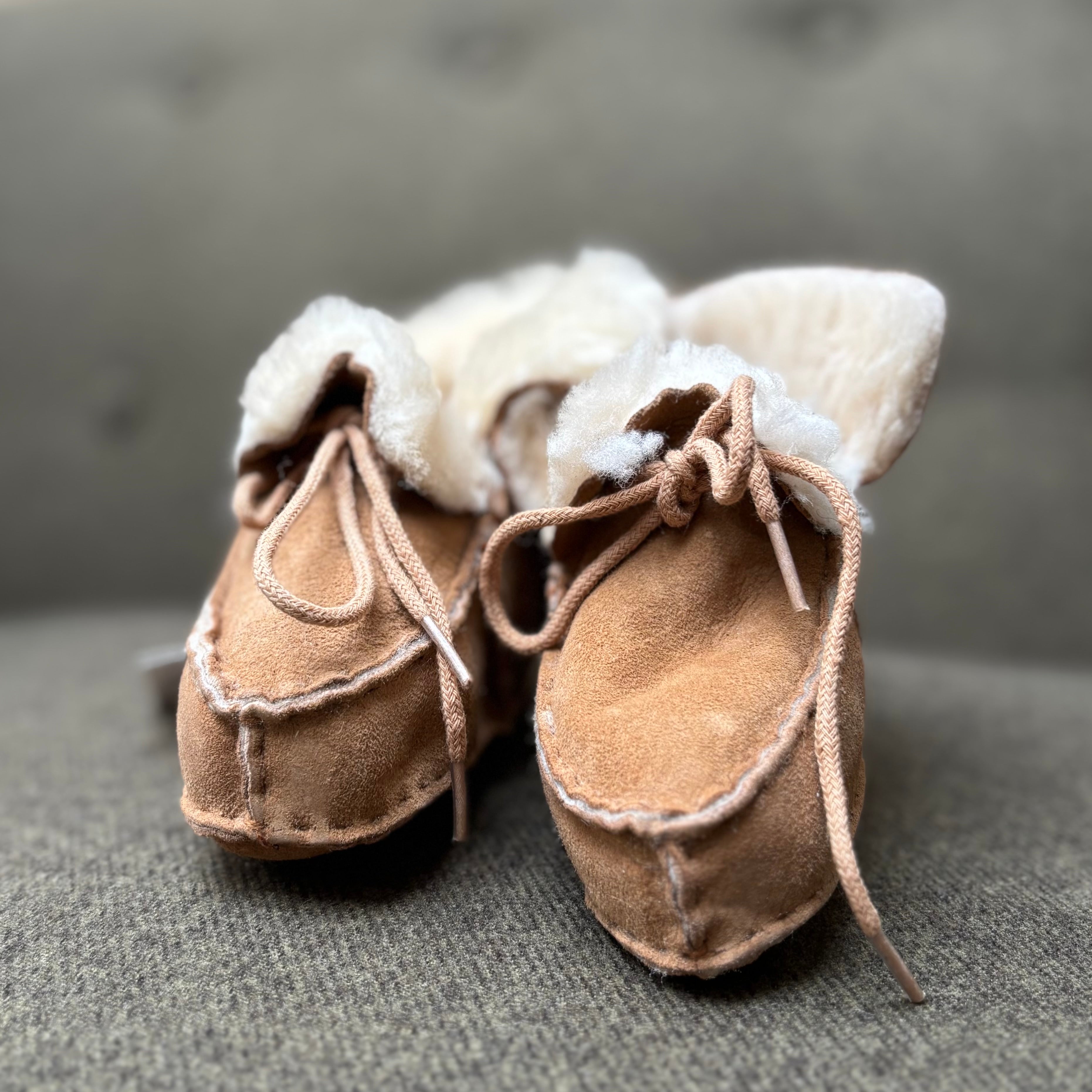 Mini People - Sheepskin Booties