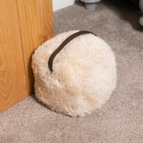 DOORSTOP SHEEPSKIN | NATURAL
