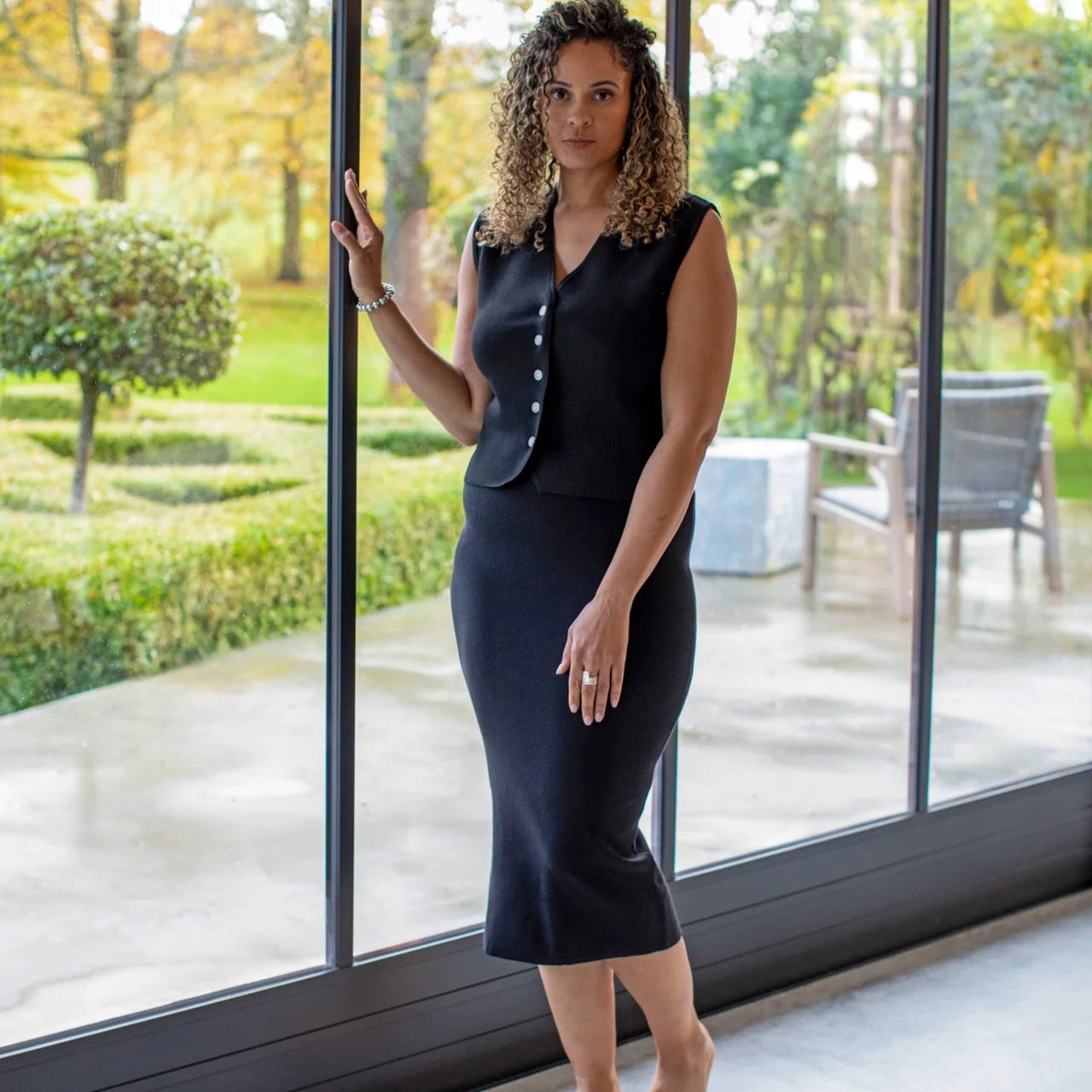 CHALK | BONNIE SKIRT | BLACK