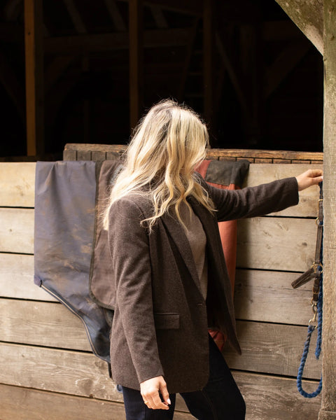 CHALK | TONI BLAZER | COFFEE