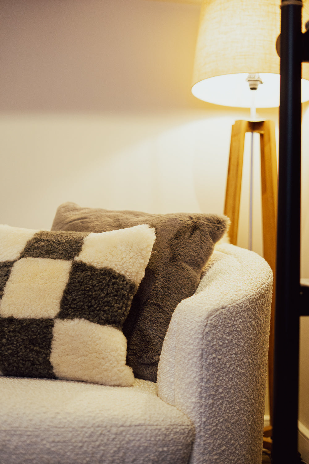 Sheepskin - Ruth Cushion - Stone