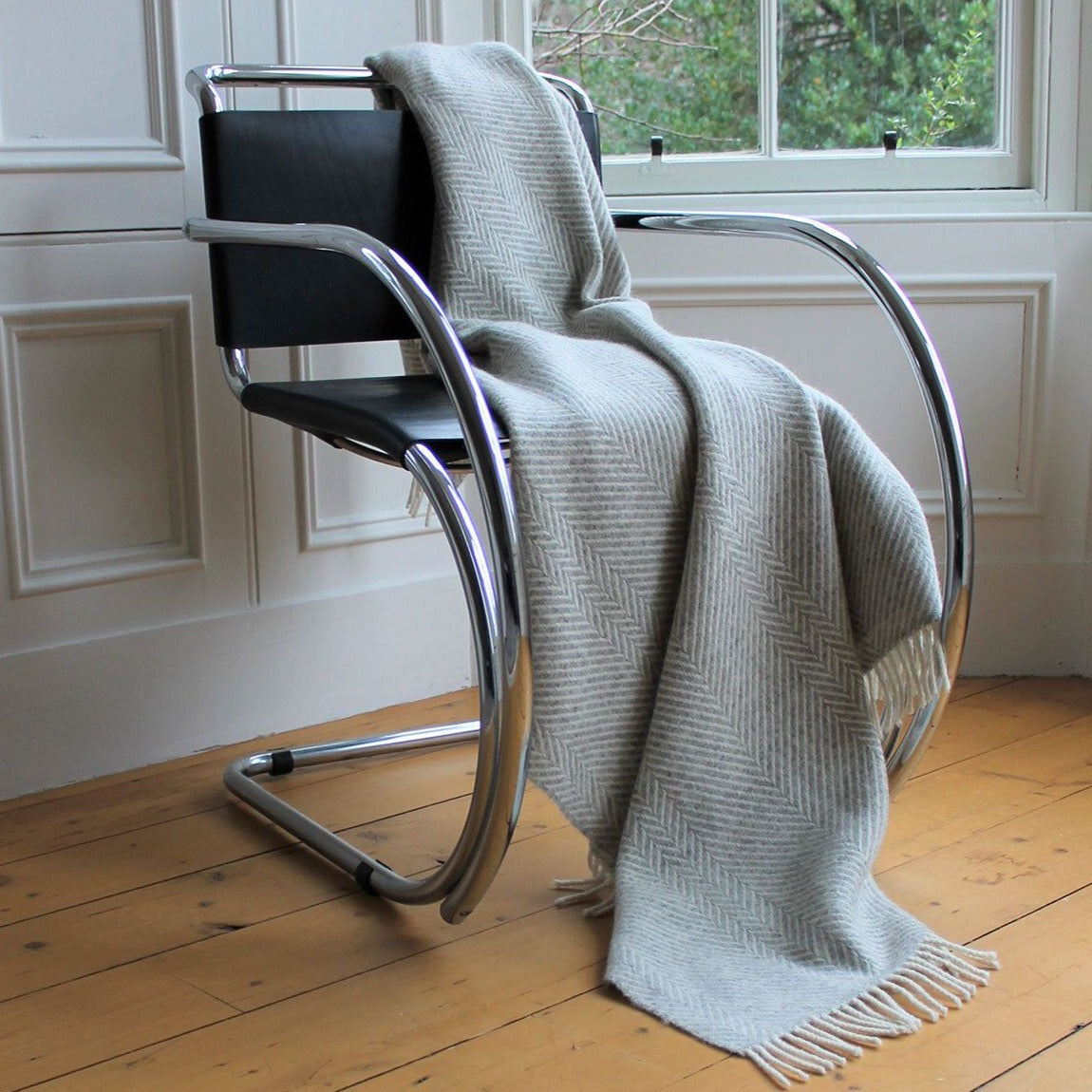 Jacobs Wool Throw - Large - Silver Chevron