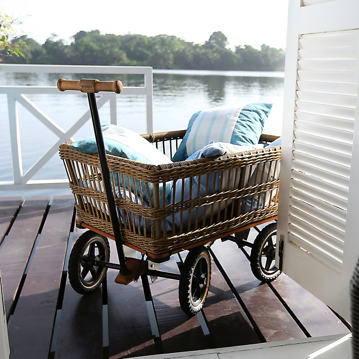 Heritage - Rattan Wagon Cart