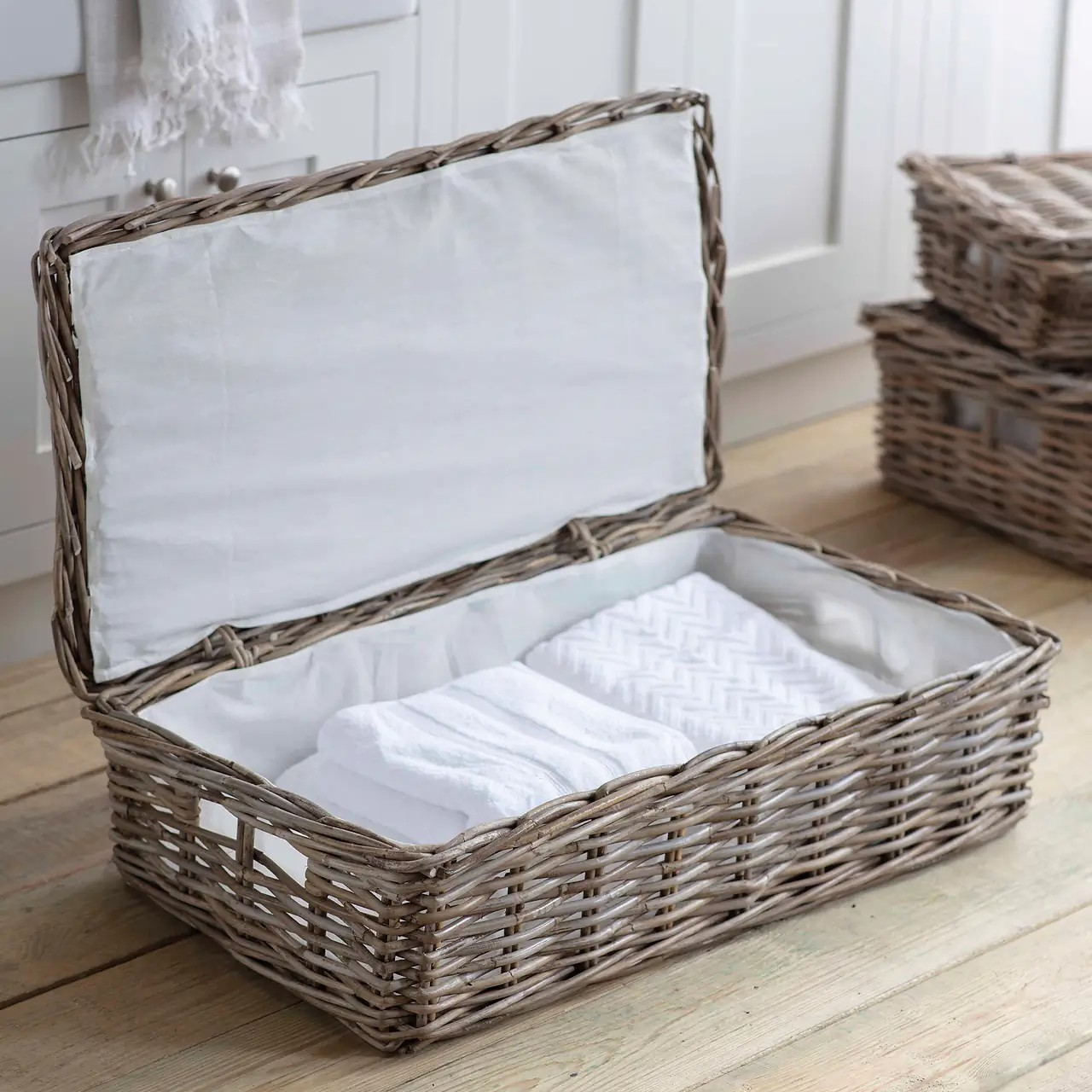 St Mawes - Rattan Lidded Basket