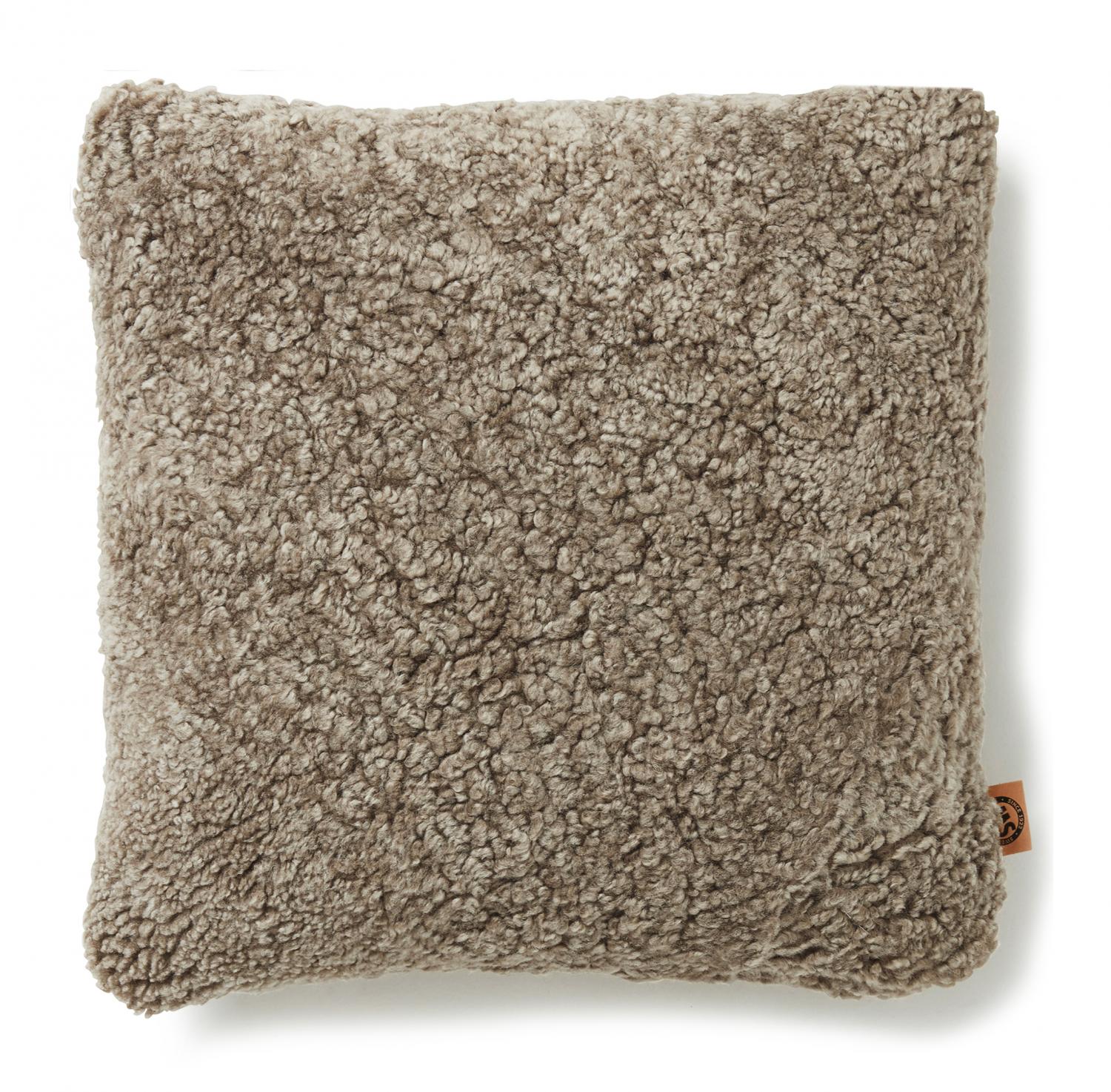LARS | SHEEPSKIN CUSHION |MOCHA