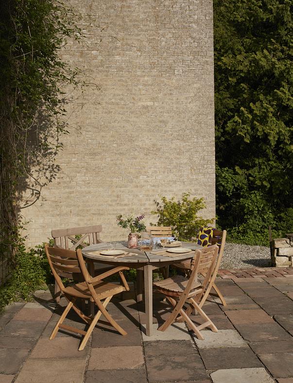 Drachmann Table by Fritz Hansen Skagerak - Round