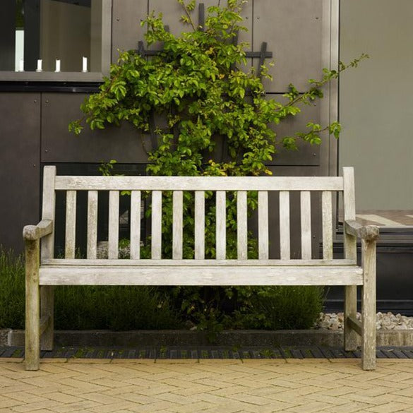 England Bench 152 by Fritz Hansen Skagerak
