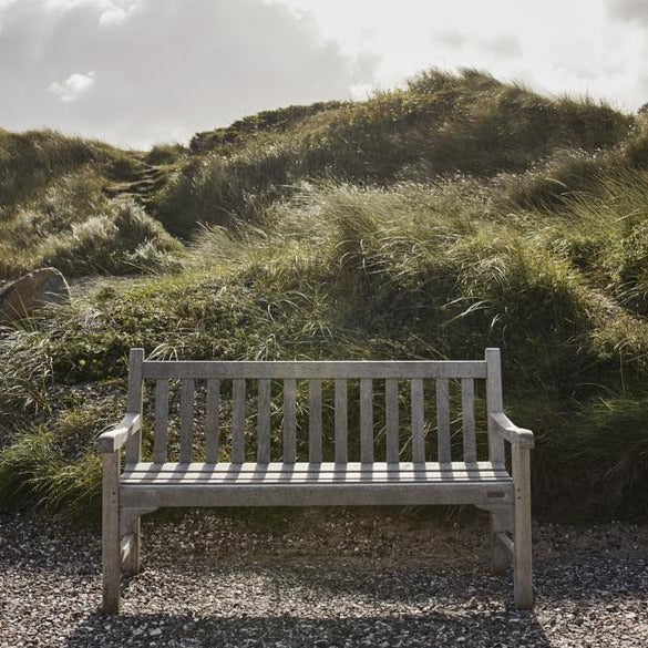 England Bench 152 by Fritz Hansen Skagerak
