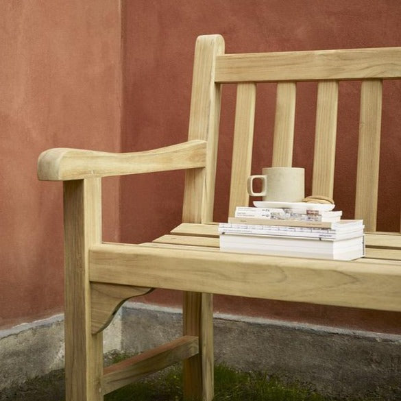 England Bench 180 by Fritz Hansen Skagerak