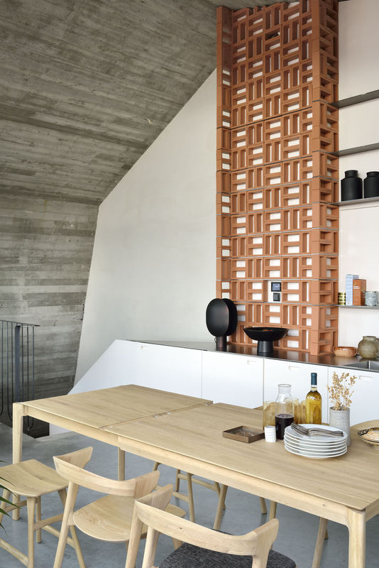 Oslo - Blok Dining Table - Extending
