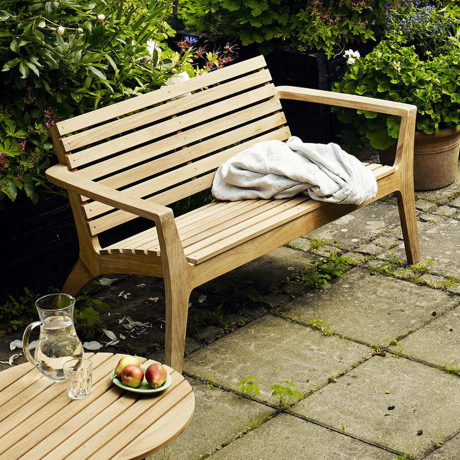 FRITZ HANSEN SKAGERAK REGATTA LOUNGE BENCH The Salcombe Trading fritz-hansen-skagerak-regatta-lounge-bench-the-salcombe-trading
