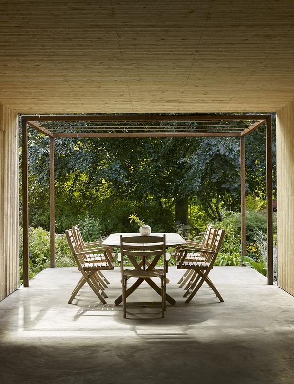 Selandia Table 180 by Fritz Hansen Skagerak