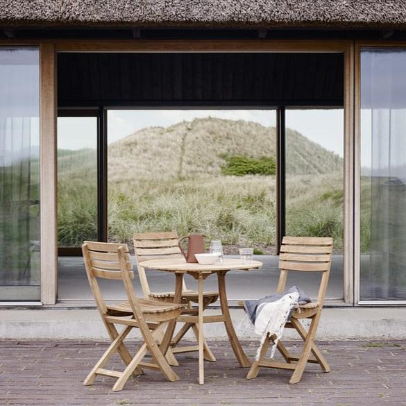 Vendia Table by Fritz Hansen Skagerak