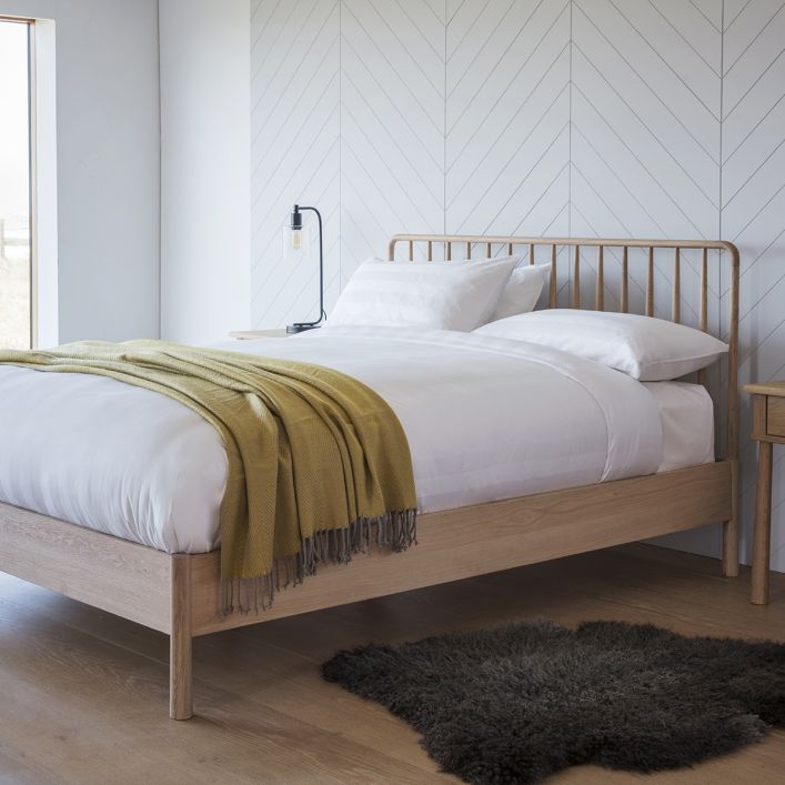 Widcombe - Spindle Bed - 3 Sizes