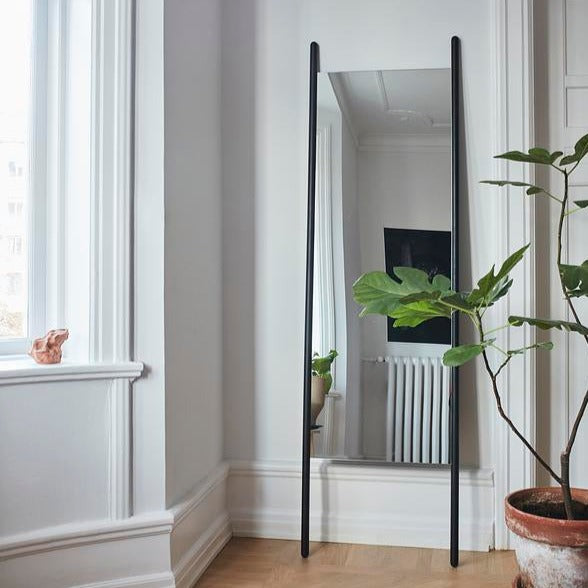 Georg Mirror by Fritz Hansen Skagerak - Black