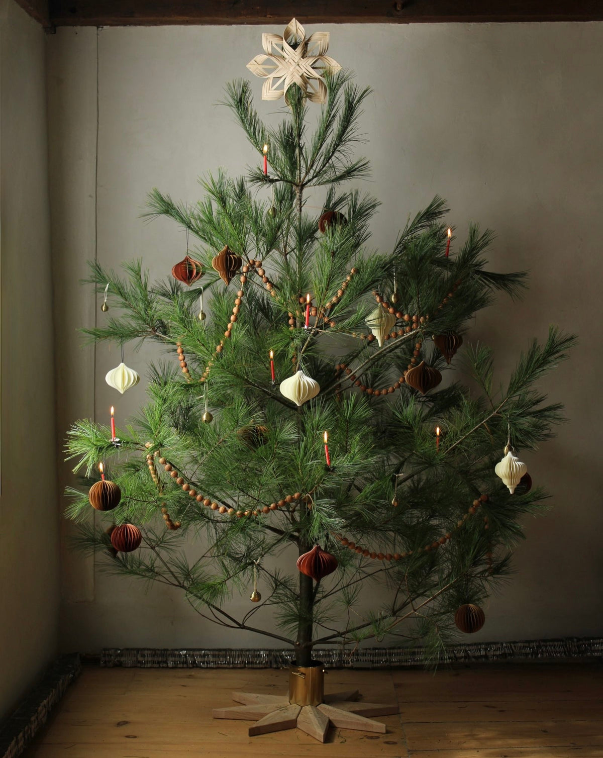 Stella Christmas Tree Base by Fritz Hansen Skagerak