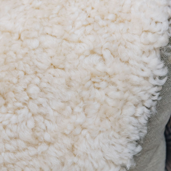 ANA | SHORTHAIRED DOUBLE SHEEPSKIN | SOFT BEIGE