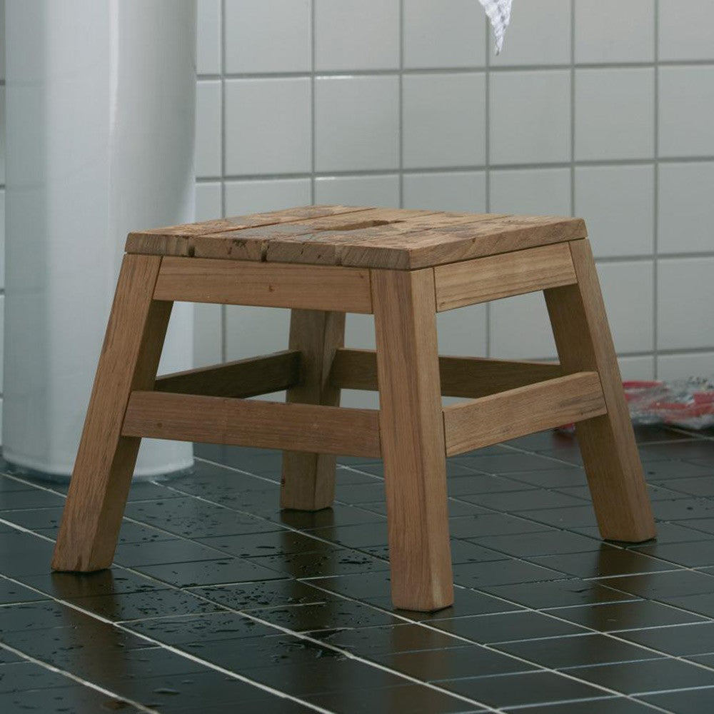 Dania Stool by Fritz Hansen Skagerak - Teak